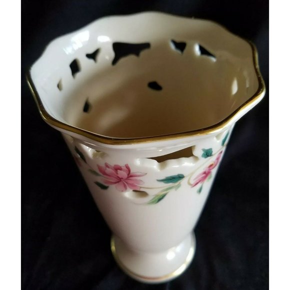 LENOX BARRINGTON COLLECTION VASE 7" reticulated porcelain VTG Rose floral - Picture 8 of 8